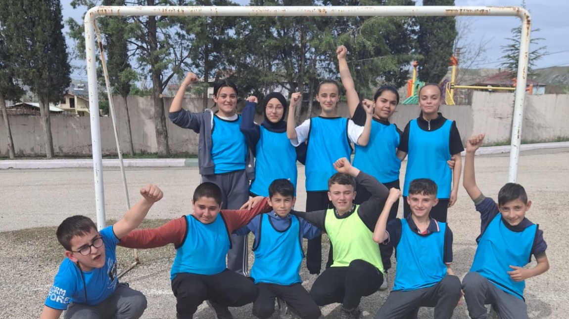 FUTSAL TURNUVASI  ŞAMPİYONU 7/A OLDU